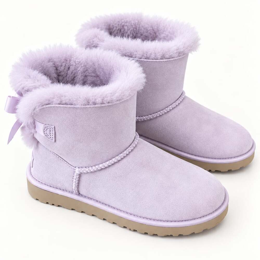 UGG Australia Mini BAILEY BOW II BOOT Sz 7 (w)